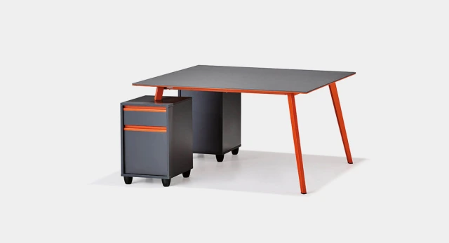 Slide Workstation ürün görseli 2